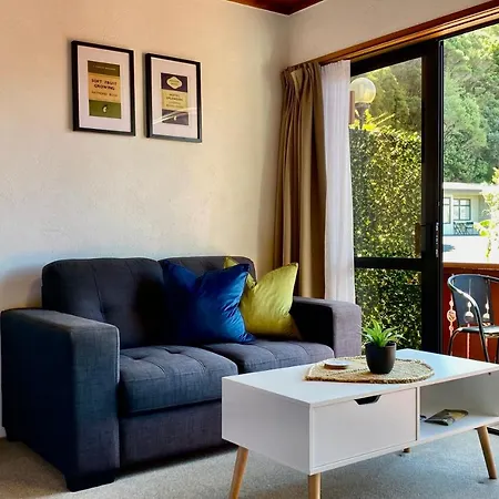 The Swiss Chalet Holiday Apartment 4, Bay Of Islands Paihia Exterior photo