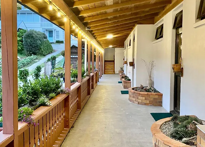The Swiss Chalet Holiday Apartment 4, Bay Of Islands